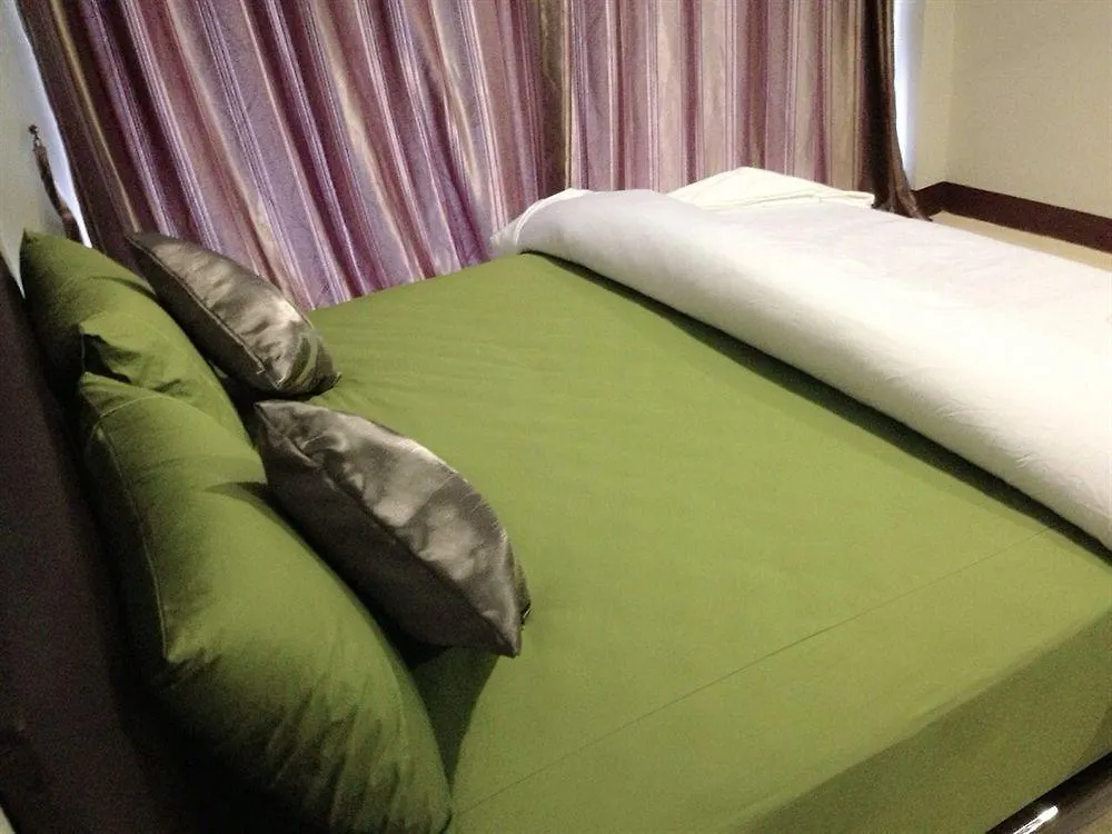 **  Hotel Lom La Lanta Ko Lanta Thailand