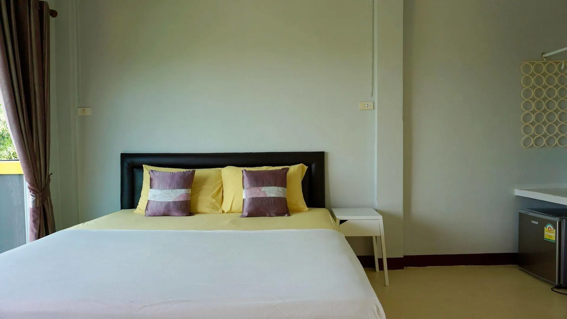 Hotel Lom La Lanta Ko Lanta