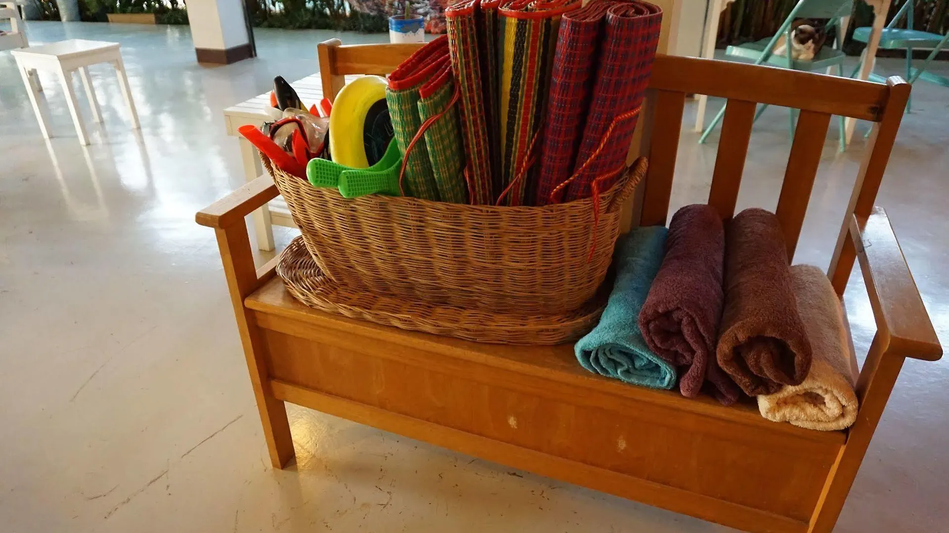 Hotel Lom La Lanta Ko Lanta 2*,  Thailand